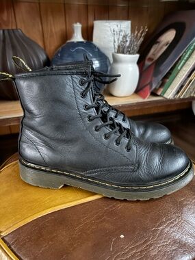 Classic Doc Marten Lace Up Boot Size 5/36